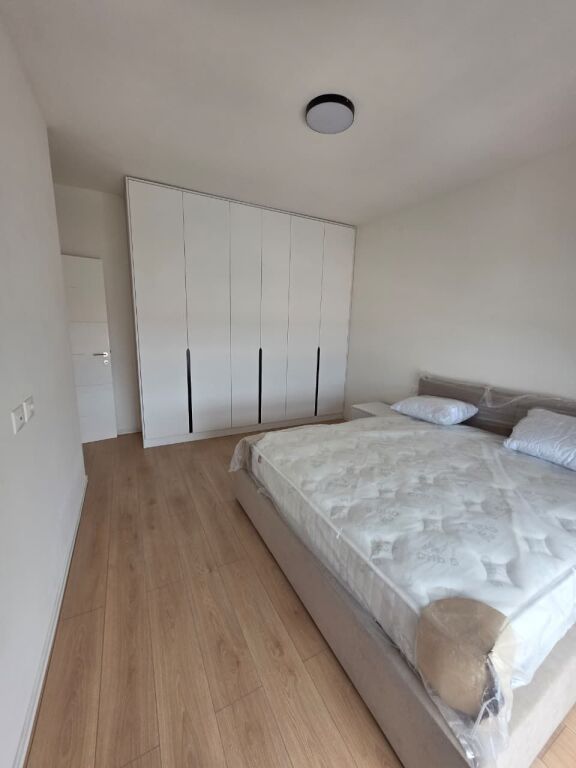 Affitto | Apartament 2 + 1 | Kompleksi Ndergjoni – Rruga Jordan Misja | 750 €/mese