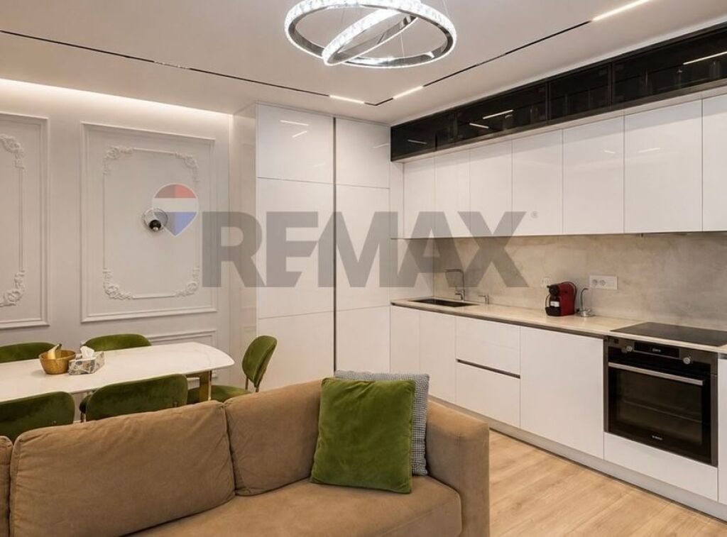 SUPER APARTAMENT 2+1+2 PËR SHITJE | RRUGA E BARRIKADAVE.. ID: 530601001-200