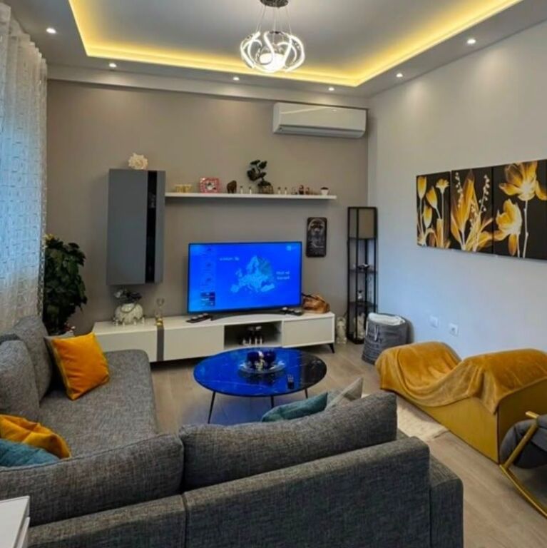 🏡 SHITET APARTAMENT 2+1 | LURA 3, GJIRI I LALZIT 🌊✨