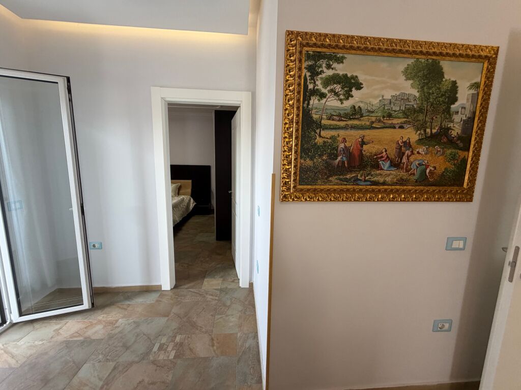 1+1, me parkim vilat amerikane, 550 mijë lekë
