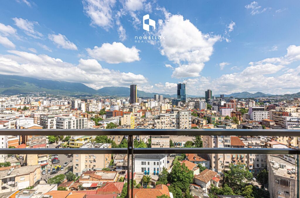 ✨ IN AFFITTO: UFFICIO PREMIUM 101 m² + 1 POSTO AUTO + 2 BAGNI 🚾 / VERANDA – 12° PIANO 📍 GOLDEN TOWER (MINE PEZA RESIDENCE) 🌇 890 €/MESE 💥