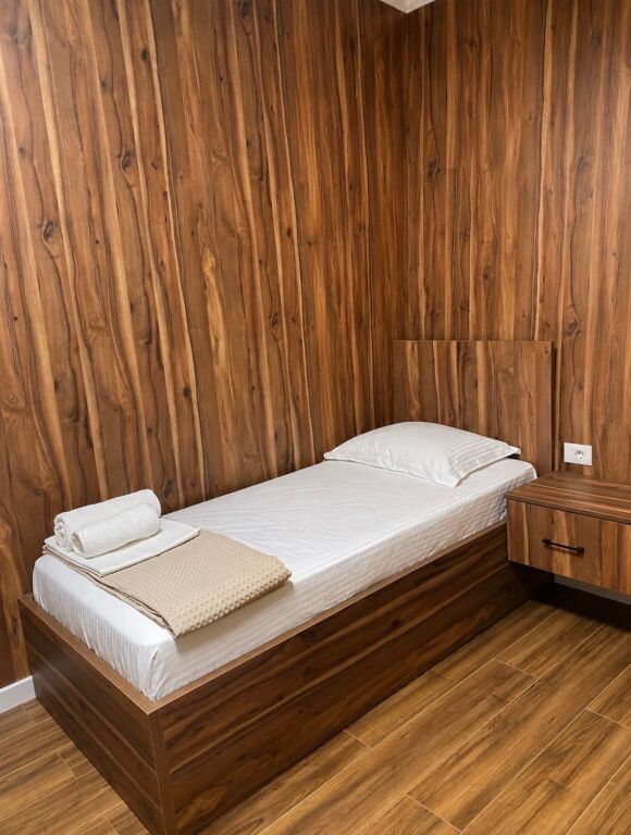 Jepet me qira 2+1+Parkim,Kopshti Zoologjik,🏷️65.000Leke