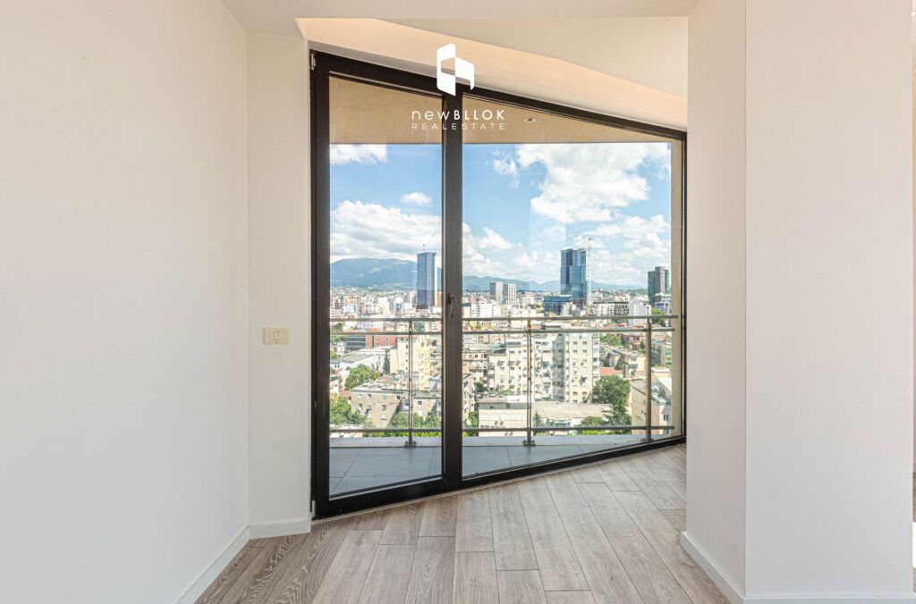 ✨ IN AFFITTO: UFFICIO PREMIUM 101 m² + 1 POSTO AUTO + 2 BAGNI 🚾 / VERANDA – 12° PIANO 📍 GOLDEN TOWER (MINE PEZA RESIDENCE) 🌇 890 €/MESE 💥