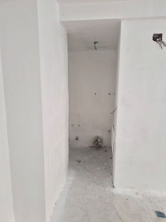 Prone Ekskluzive!!! Dyqan ne Shitje Don Bosko Tirane