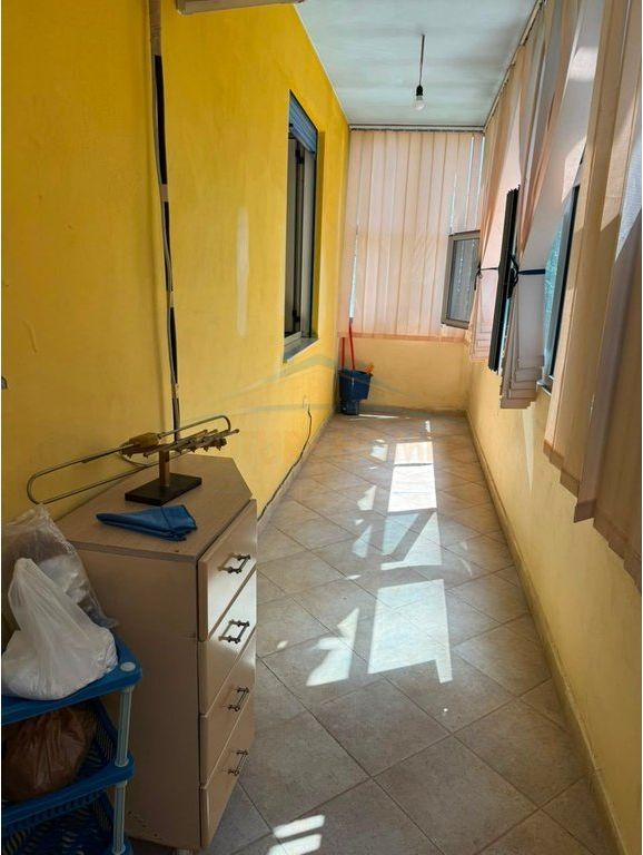 SHITET APARTAMENT 1+1 RRUGA E KOSOVAREVE