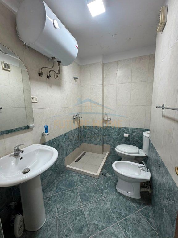 SHITET APARTAMENT 1+1 RRUGA E KOSOVAREVE