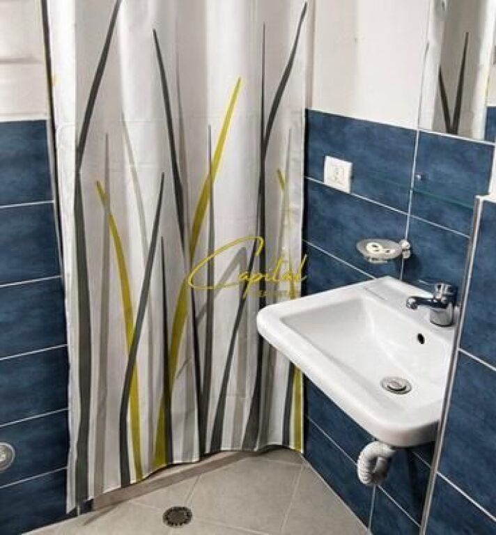 GARSONIERE ME QIRA 37 M2 RRUGA E DURRESIT 43.000 LEKE