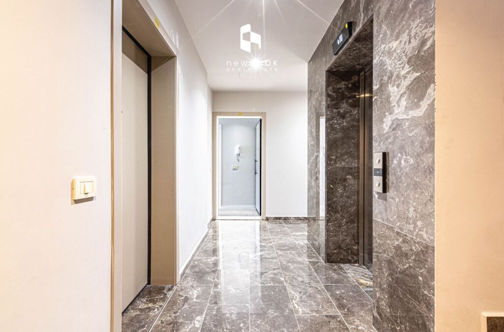 ✨ IN AFFITTO: UFFICIO PREMIUM 101 m² + 1 POSTO AUTO + 2 BAGNI 🚾 / VERANDA – 12° PIANO 📍 GOLDEN TOWER (MINE PEZA RESIDENCE) 🌇 890 €/MESE 💥
