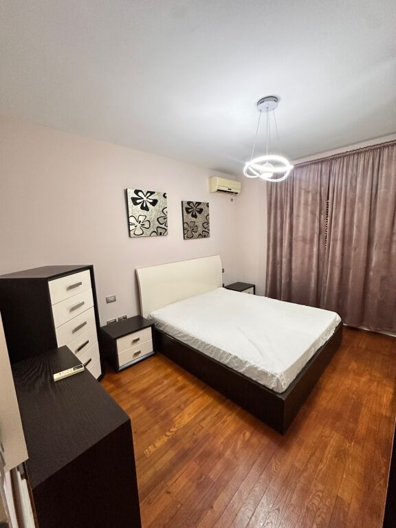 Appartamento In Affitto 2+1 A Xhamlliku (ID B221450) Tirana