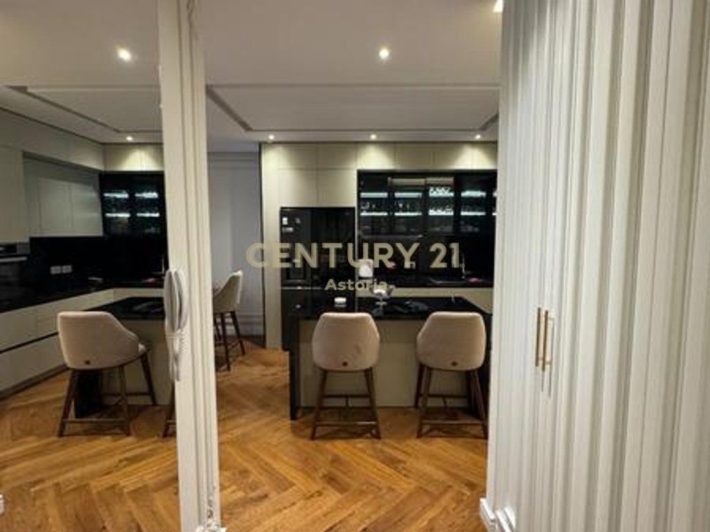 Premium apartment for rent 2+1+2+2 balconies with parking space at Olympic Residence Tirana