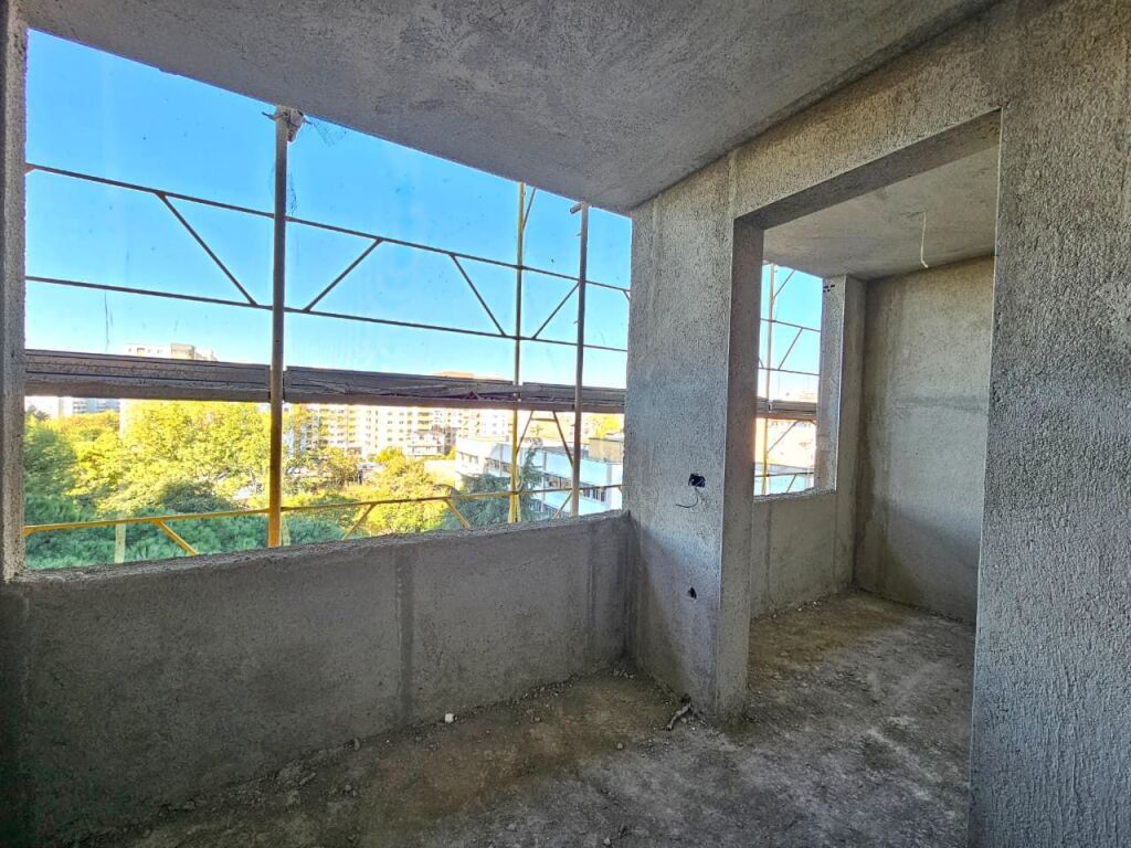 COLONNADE RESIDENCE, VENDIAMO APPARTAMENTO 3+1