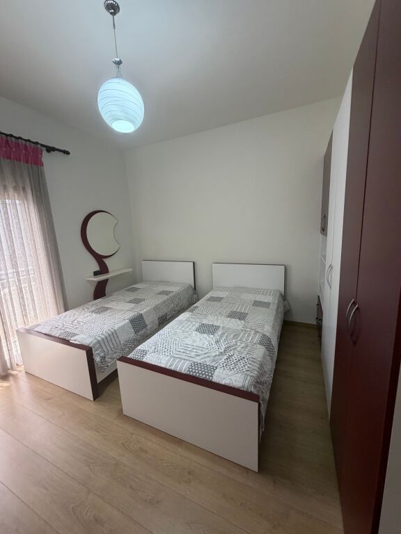 3+1, vilat gjermane kat vile, 700 mije leke