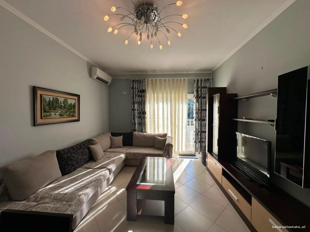 Appartamento In Affitto 2+1 Vicino al Giardino Botanico (ID B2202080) Tirana