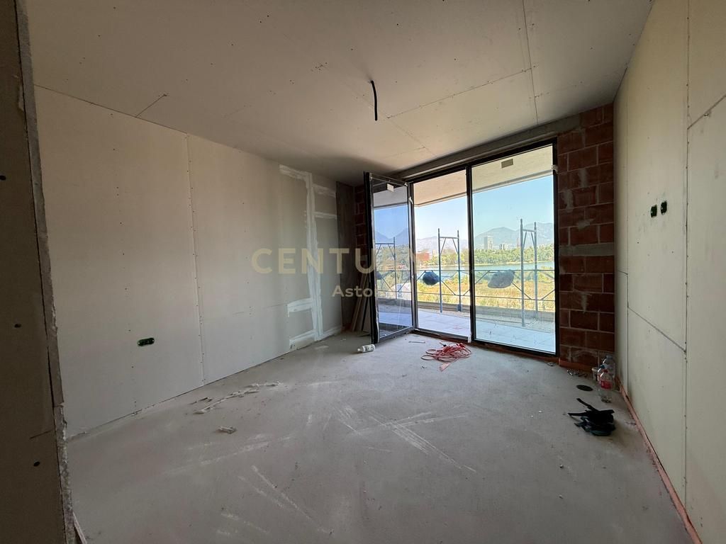 Modern apartment 2+1+2 with veranda near the Artificial Lake and the Dry Lake