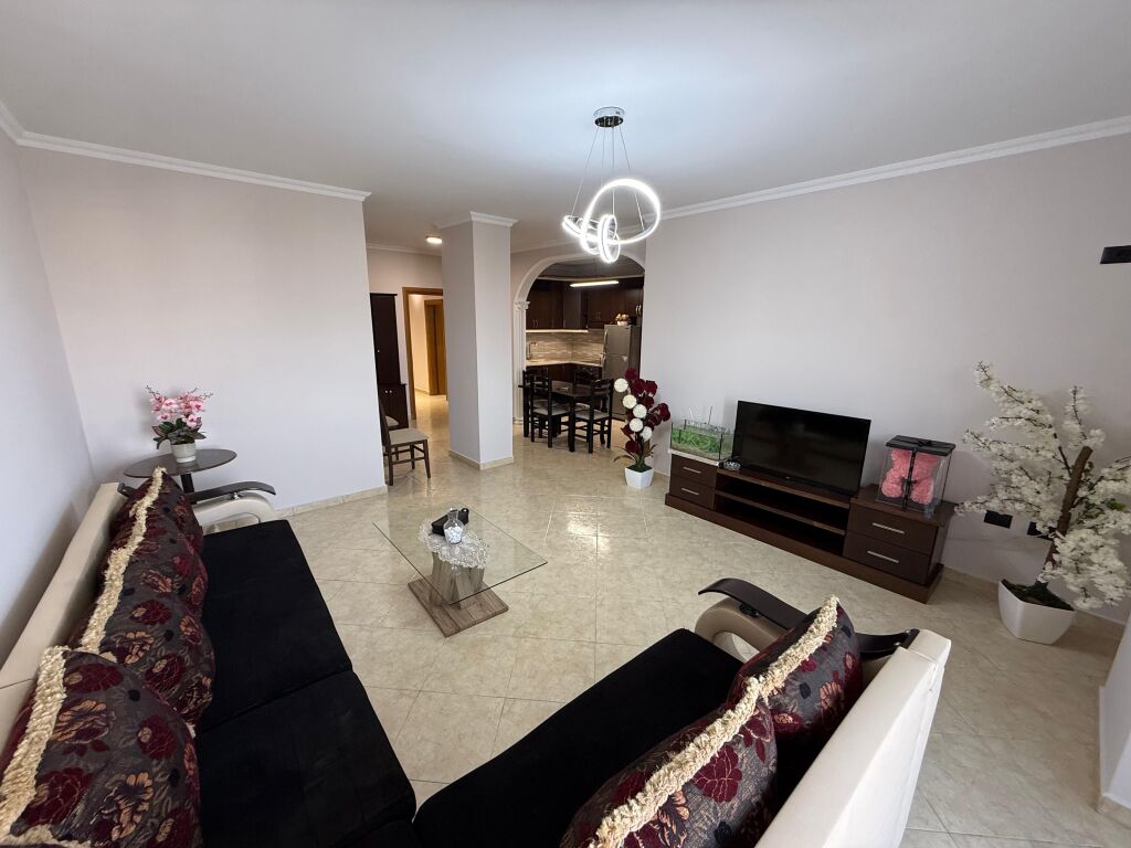 SHITET APARTAMENT 3+1+2 | SELITË – PRANË KRISTAL CENTER