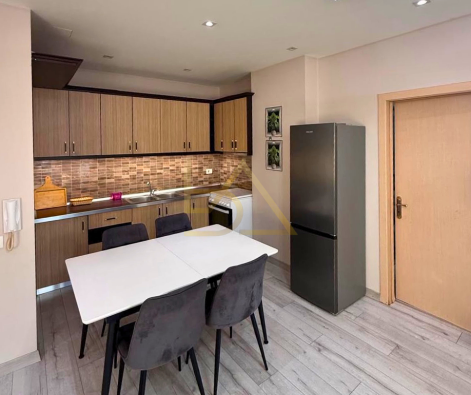 SHITET APARTAMENT 2+1 – ASTIR, PRANË UNIKUT, TIRANË