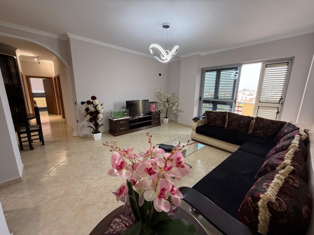 SHITET APARTAMENT 3+1+2 | SELITË – PRANË KRISTAL CENTER