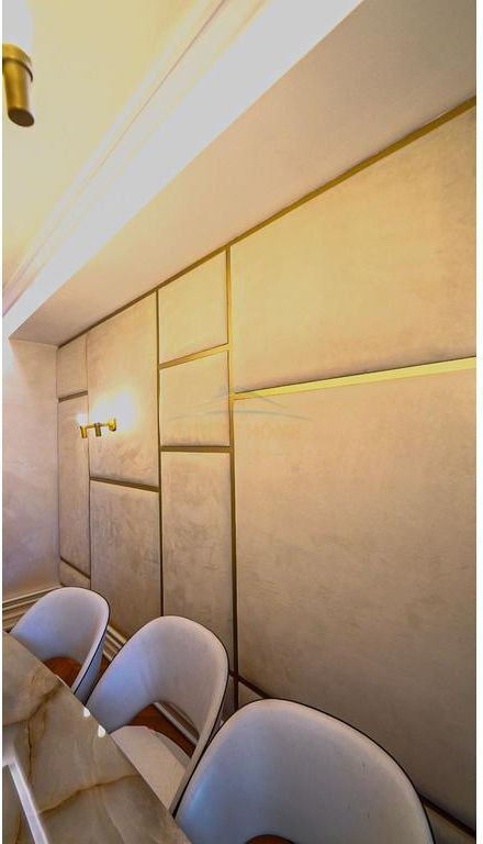 Shitet Apartament Luxury 2+1+2, Komuna e Parisit, Tiranë.