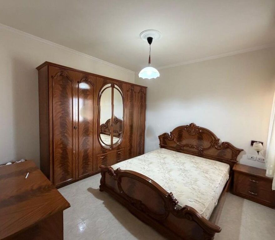SHITET, APARTAMENT 2+1 TEK SHKOLLA E BALETIT 208,000 €