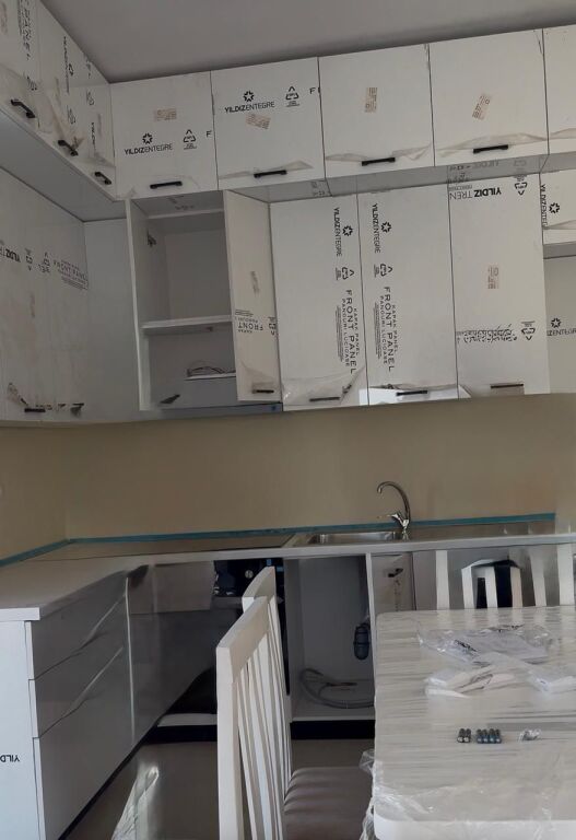 APPARTAMENTO 3+1+2 IN AFFITTO – CAMPO DI AVIAZIONE, VLORA