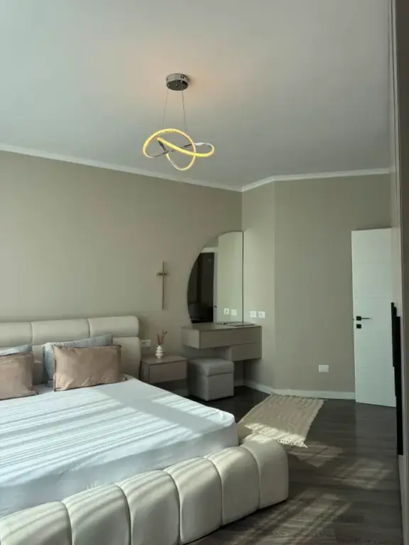 Qera | Apartament 1 + 1 | PERBALL TERMINALIT | 550 €/muaj