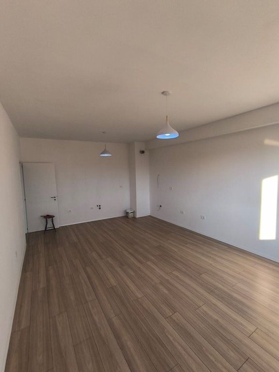 Shitet, Apartament 1+1, Urban Gate, Tirane.
