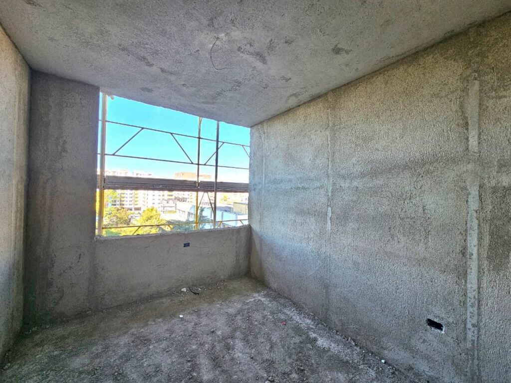COLONNADE RESIDENCE, VENDIAMO APPARTAMENTO 3+1