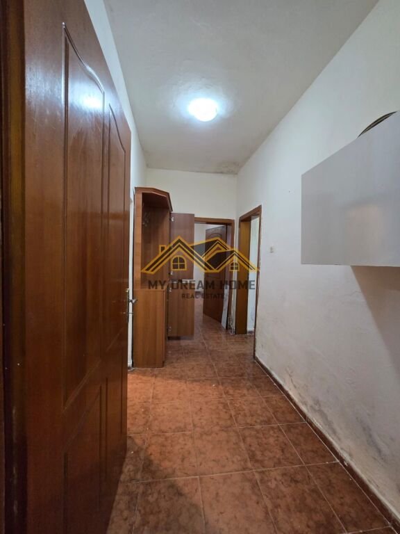 SHITET SHTEPI PRIVATE 1-KATSHE TEK LAGJIA 6 DURRES
