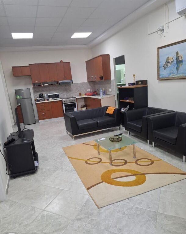 Qera | Apartament 2 + 1 | 21 Dhjetori | 600 €/muaj