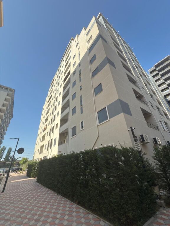 Apartament studio me qira në Lungomare Vlorë Shqipëri