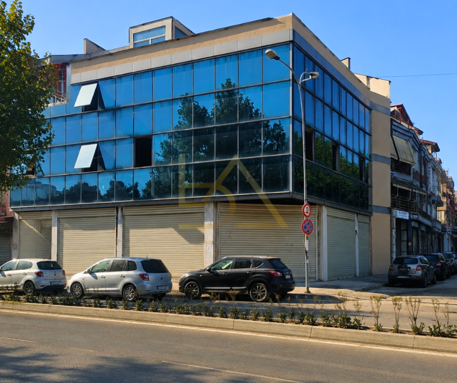 BUSINESS BUILDING FOR SALE – GOLEM, KAVAJË