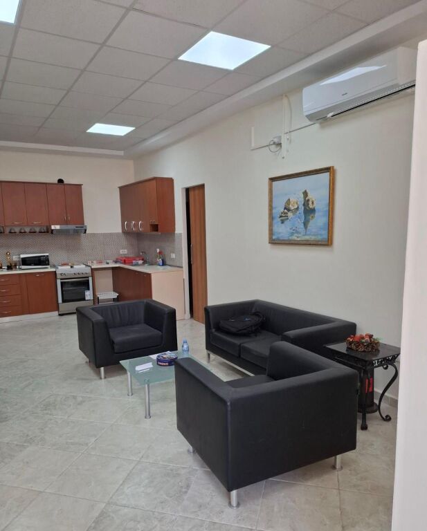 Qera | Apartament 2 + 1 | 21 Dhjetori | 600 €/muaj