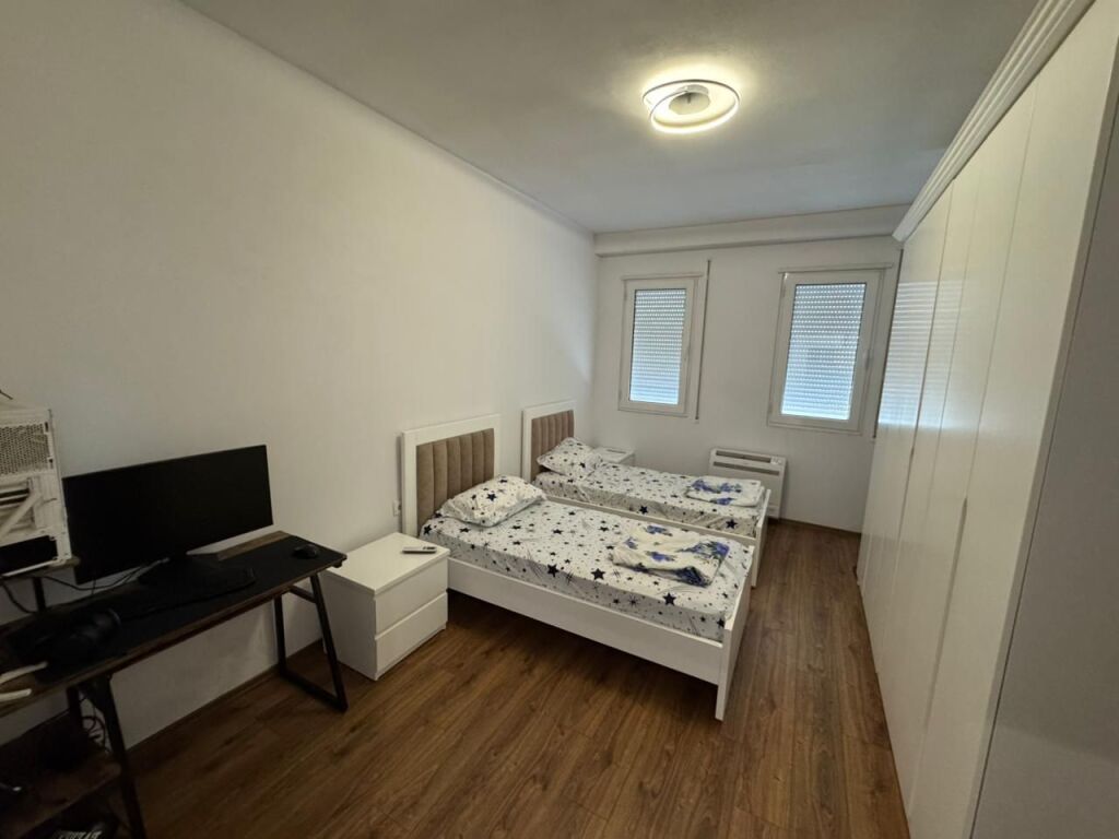 🏢 Appartamento 2+1+2 in Affitto 📍Paskuqan, white palace💶 Prezzo: 550 Euro / mese