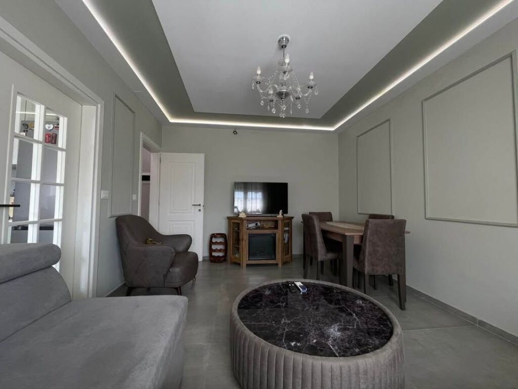 🏡 JEPET ME QIRA – APARTAMENT 1+1