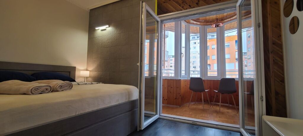 Paris Municipality 1+1+B for Rent