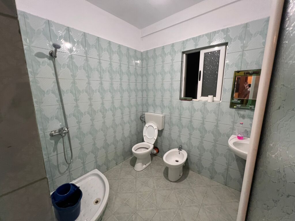 Apartament 3+1 me qera ,Siri Kodra