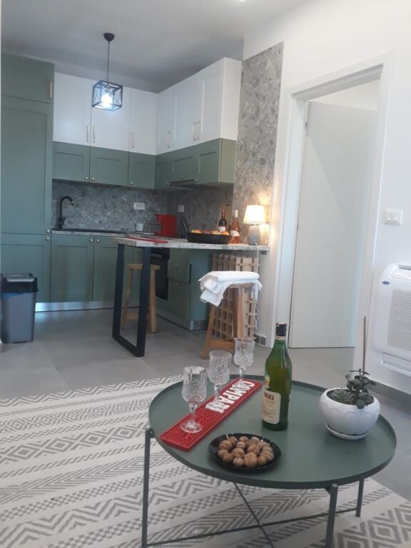 APARTAMENT 1+1 ME QERA