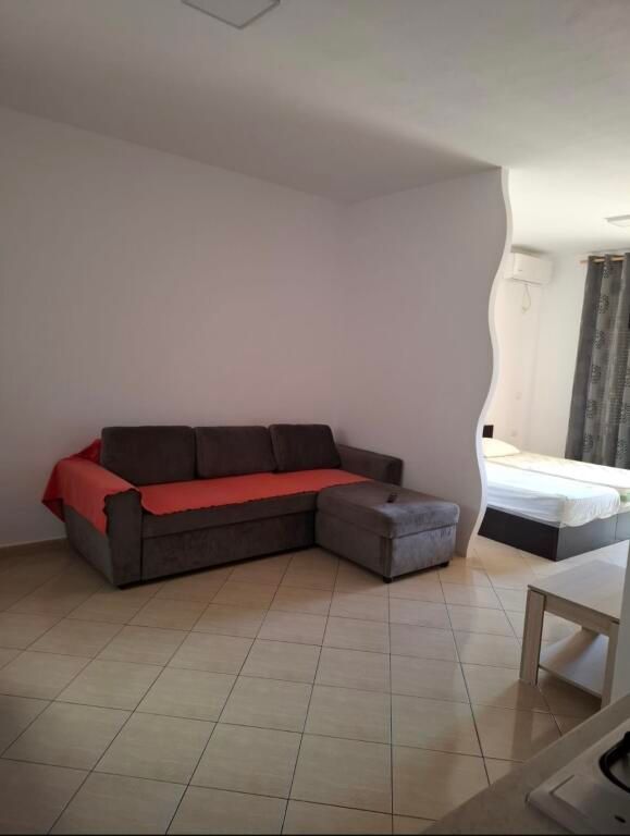 Apartament 1+1 me qera per student ne Vlore