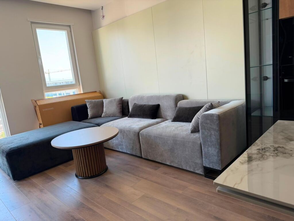 In affitto 2+1+2 Univers City Appartamento 70.000 lek