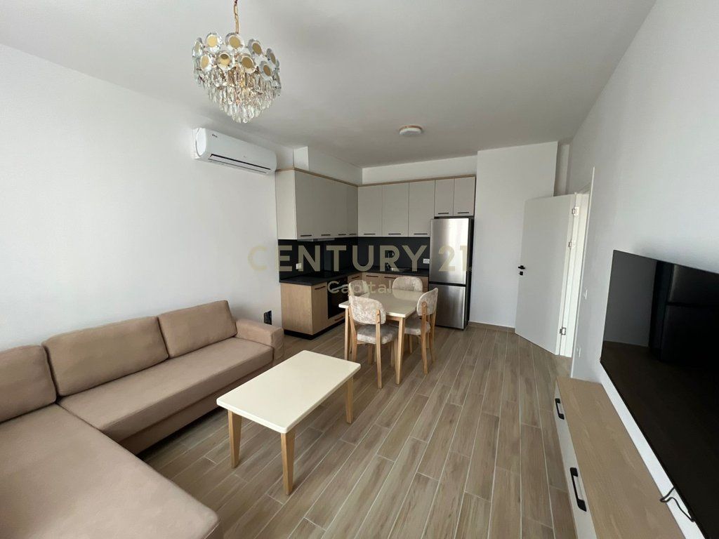 Apartament 1+1 me qira pranë SPAK, godinë e re! 600 € /Muaj