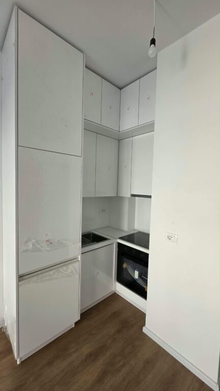 Appartamento 1+1 in Affitto a Ali Dem. 40.000 lek/mese
