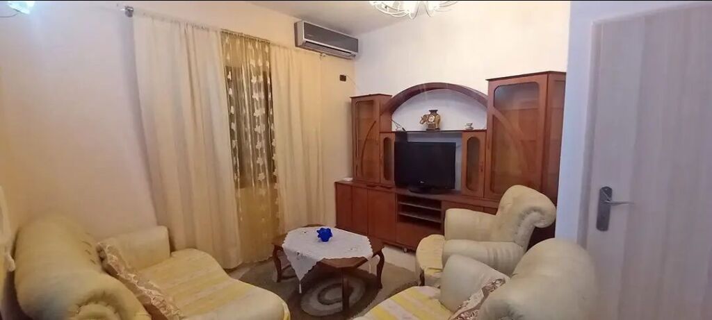For Rent 1+1+ Parking - Shkoze, Tirane
