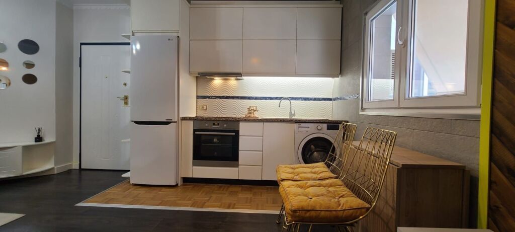 Paris Municipality 1+1+B for Rent
