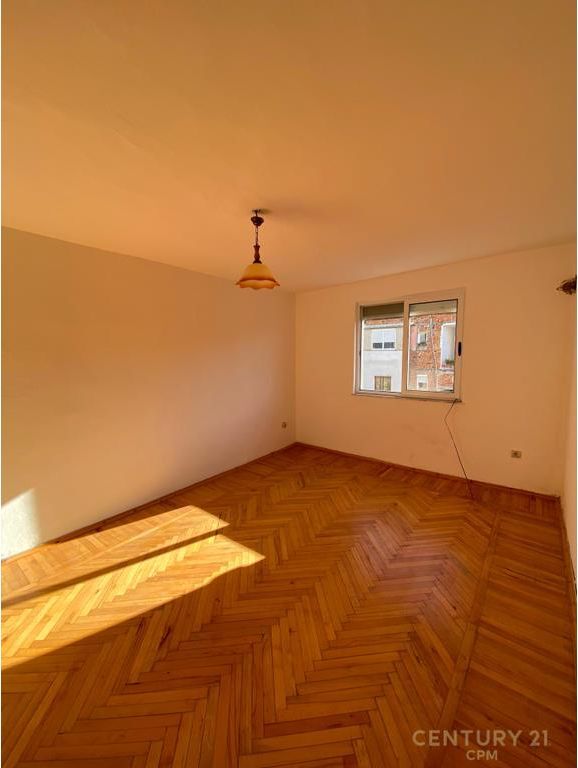 3+1 Apartment for rent near Joena Supermarket Kavajes Street 600 € /Month