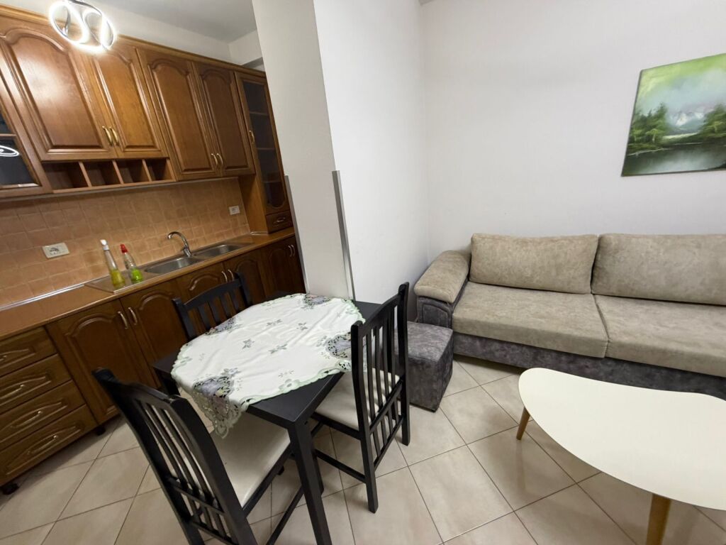 Affittasi 1+1 Yzberisht 400 mila lek