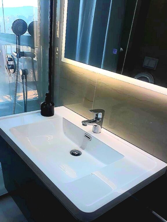 APARTAMENT 1+1 ME QERA