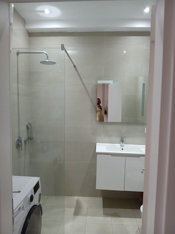 APARTAMENT 1+1 ME QERA