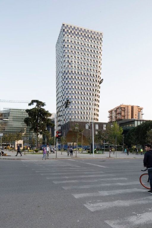 Appartamento in affitto in Centro 1+1 700euro