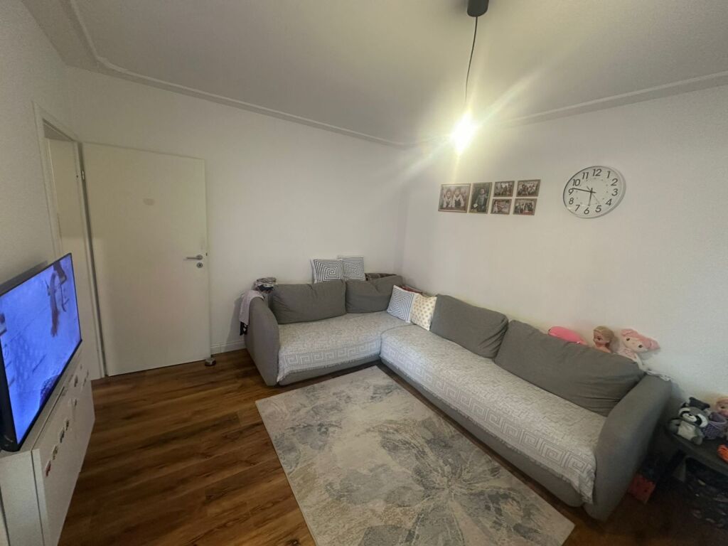 Apartament 2+1 ne Shitje 21 Dhjetori OKAZION