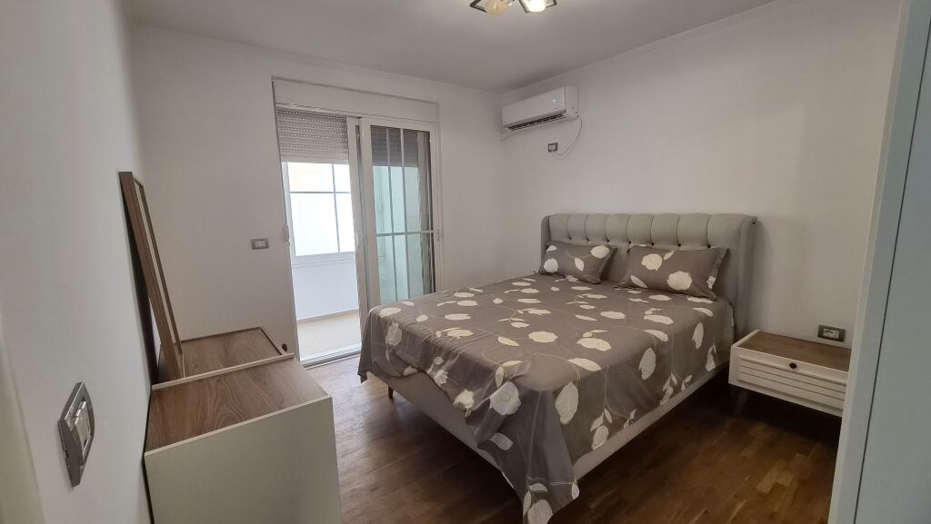 FOR RENT 2+1 APARTMENT – WILSON SQUARE